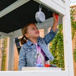 Complex cu Casuta Mare de Joaca pentru copii pe 2 niveluri  - Complex cu Etaj si Tobogan Cozy Play WRANGLER de exterior din lemn - Kidkraft  Complex cu Casuta Mare de Joaca pentru copii pe 2 niveluri  - Complex cu Etaj si Tobogan Cozy Play WRANGLER de exterior din lemn - Kidkraft